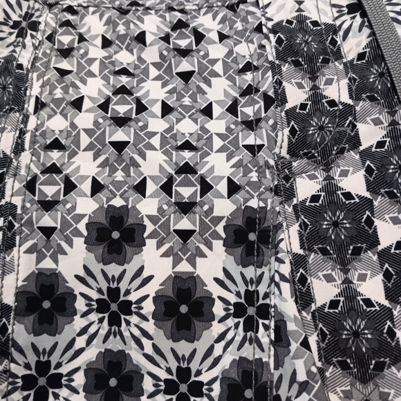 ATHLETA grey graphic print skort, 6 - Picture 7 of 14